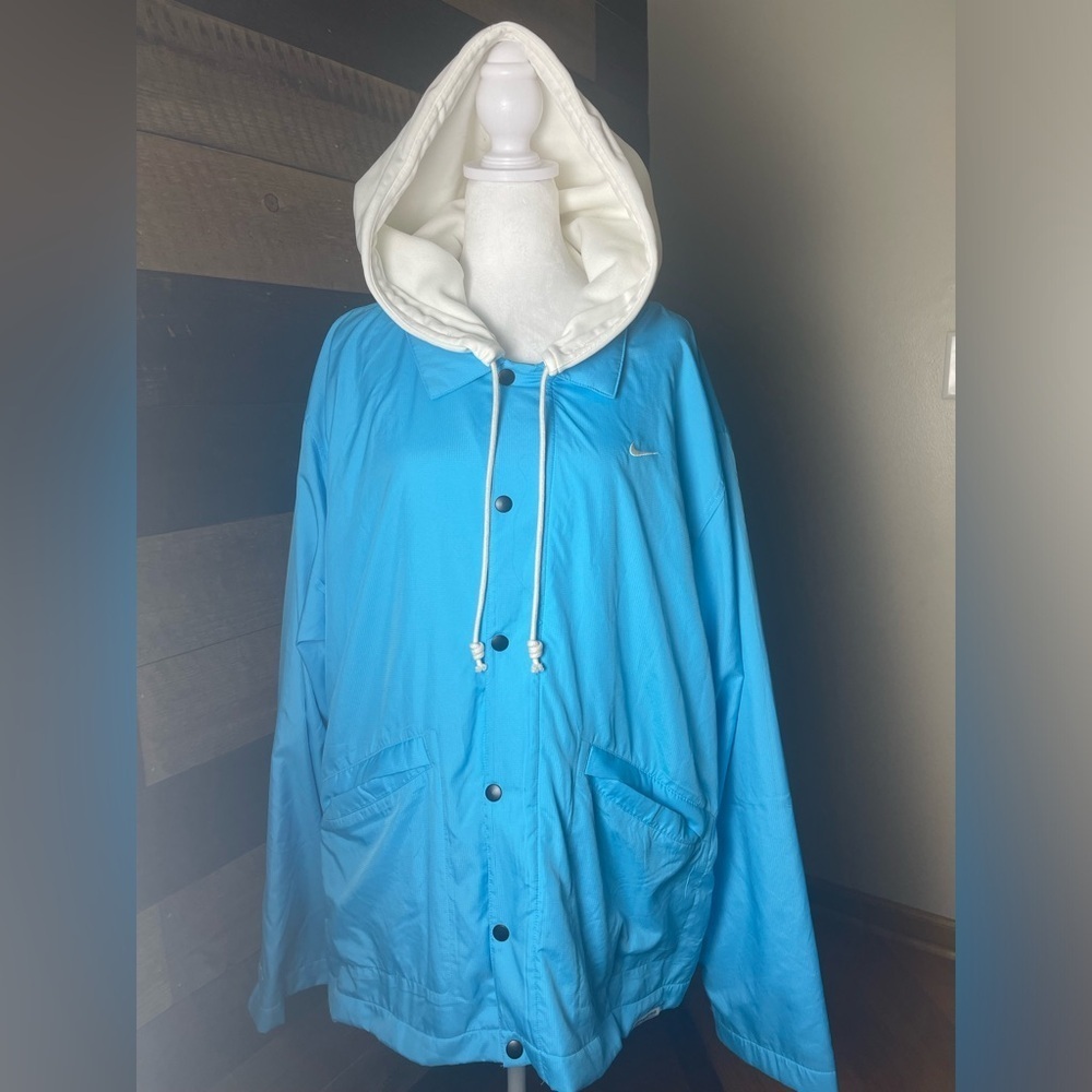 Nike Therma-FIT Standard Issue
Winterized Hoodie Sweat Shirt Jacket
Men Size XXL